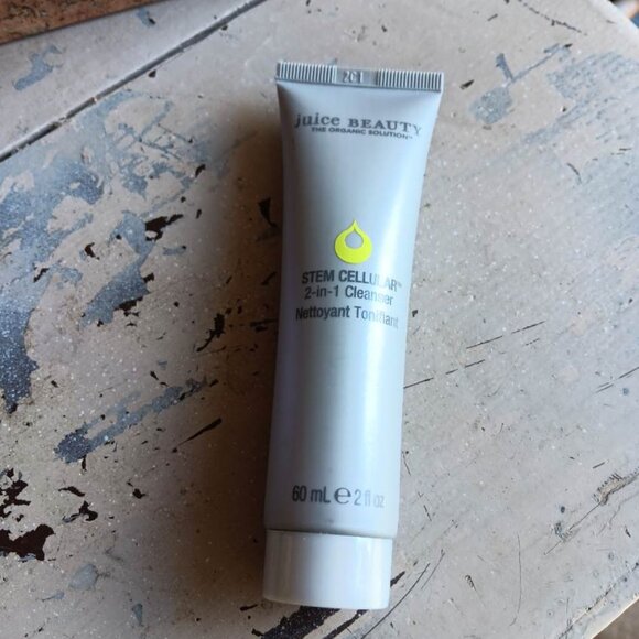 Juice beauty stem cellular anti-wrinkle eye 2 In 1 Cleanser 60ml 2 Fl oz New - Picture 1 of 2